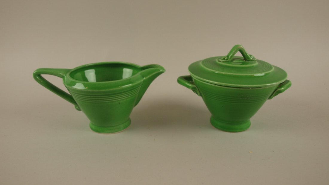 Harlequin medium green cream & sugar, wear to sugar rim: Harlequin medium green cream & sugar, wear to sugar rim