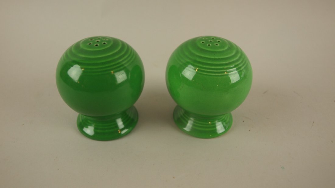 Fiesta salt & pepper, medium green: Fiesta salt & pepper, medium green