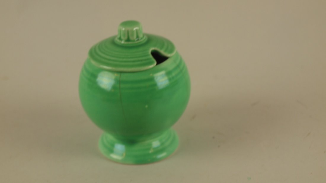 Fiesta mustard, green, nick to lid, hairline to base: Fiesta mustard, green, nick to lid, hairline to base