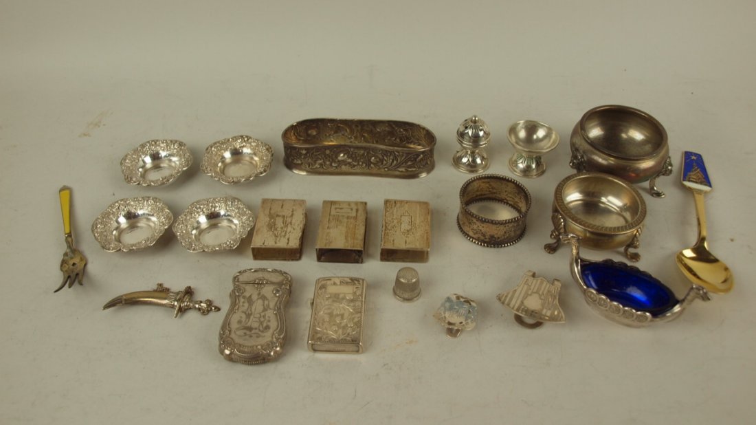 Sterling silver lot - salt dips, match safes, thimble &: Sterling silver lot - salt dips, match safes, thimble & more 12.93 oz