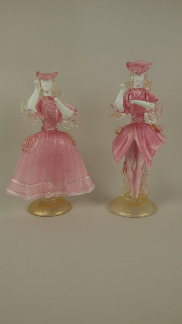 Murano pair of figures of man & lady in pink with gold: Murano pair of figures of man & lady in pink with gold accent, 10"