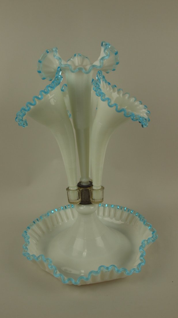 Fenton Aqua crest 4 horn epergne, 14": Fenton Aqua crest 4 horn epergne, 14"