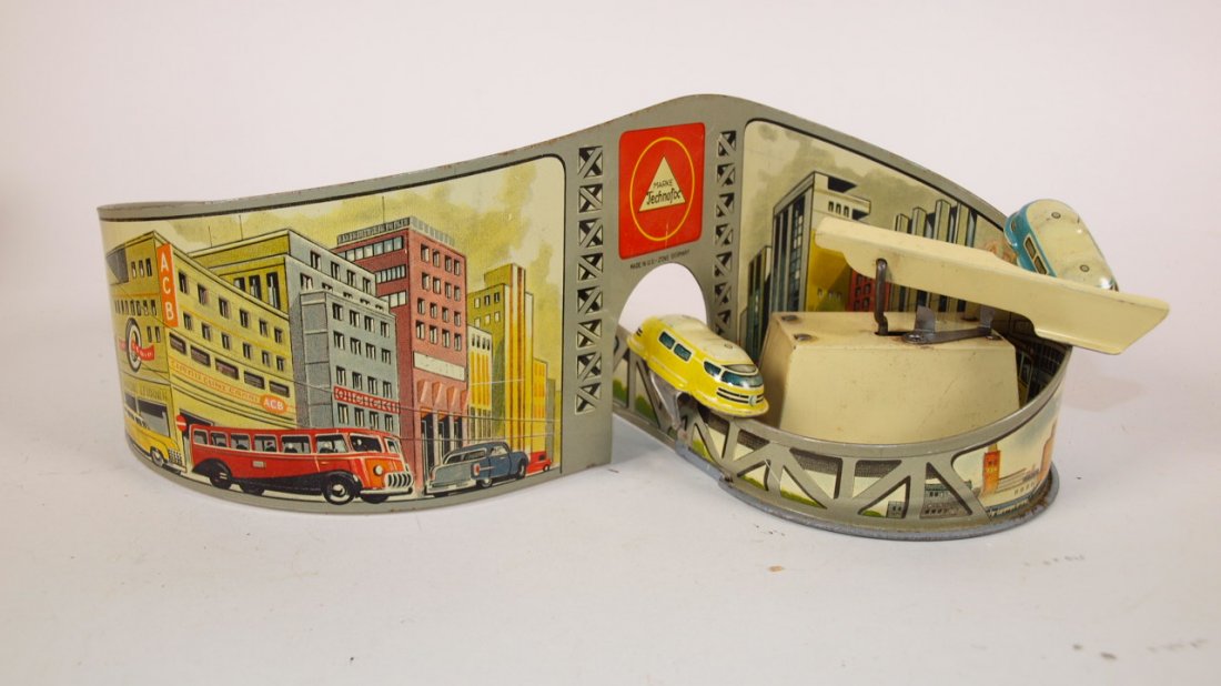 German Marke Technofix No. 274 tin litho wind up toy: German Marke Technofix No. 274 tin litho wind up toy with 2 original cars and box