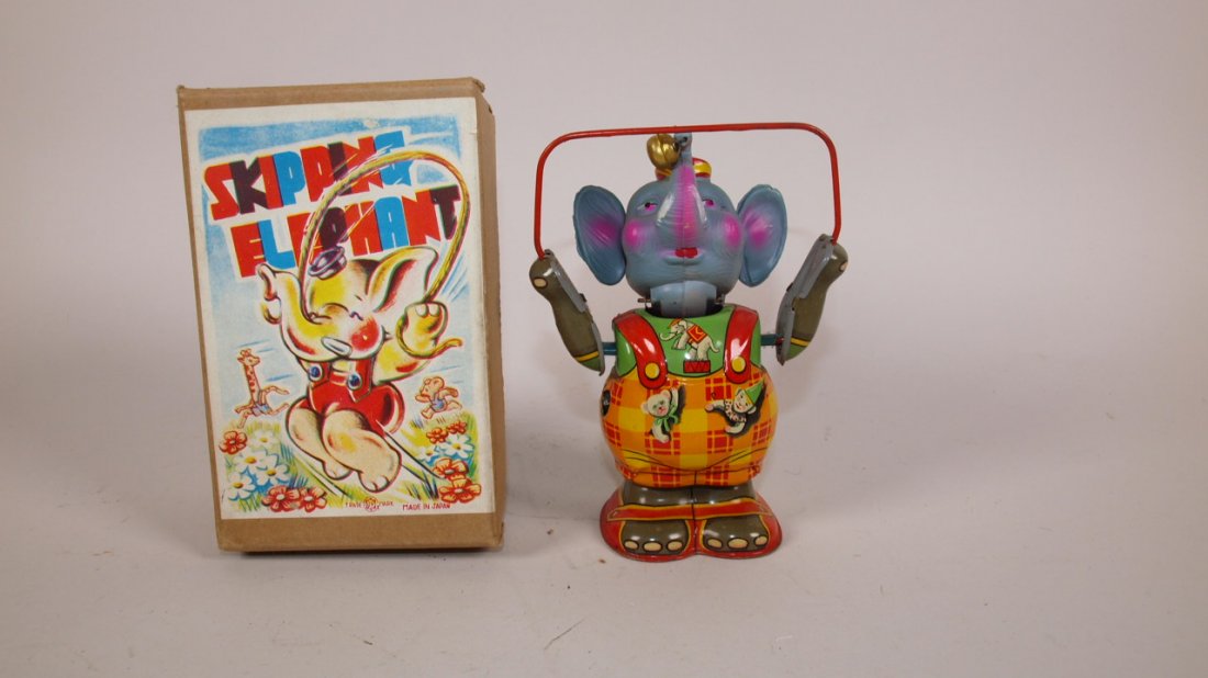 Japan tin litho "Skipping Elephant" wind up toy with: Japan tin litho "Skipping Elephant" wind up toy with original box