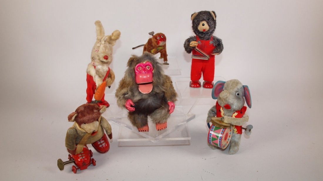 Tin litho and fur covered wind up toys, lot of 6: Tin litho and fur covered wind up toys, lot of 6