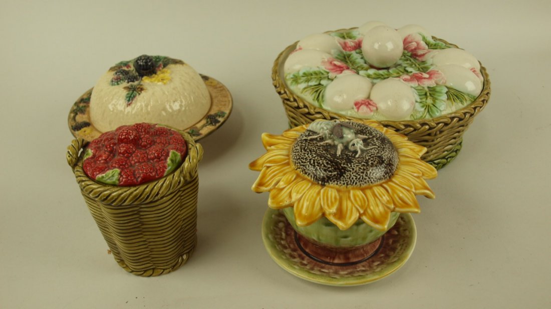 Majolica lot of 4 covered pcs: butter dish, egg basket,: Majolica lot of 4 covered pcs: butter dish, egg basket, jam pot, sunflower dish, various condition