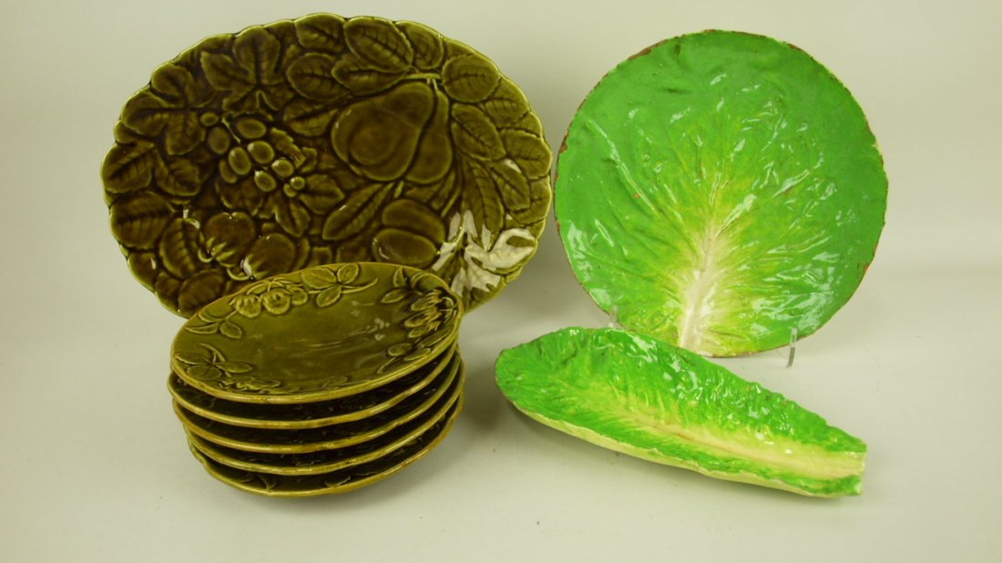 Majolica Sarreguemines 6 pc dessert set and Napoli: Majolica Sarreguemines 6 pc dessert set and Napoli lettuce leaf plate and tray, various condition