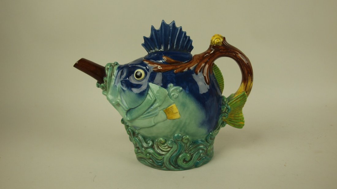 Majolica Royal Doulton Minton Archives spikey fish: Majolica Royal Doulton Minton Archives spikey fish teapot