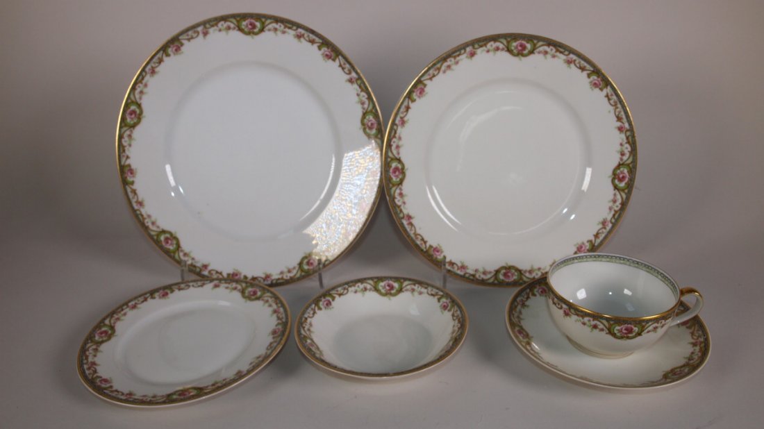 Theodore Haviland Limoges set of china, 58 pcs, some: Theodore Haviland Limoges set of china, 58 pcs, some losses