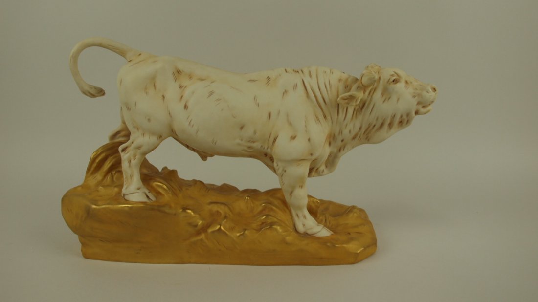Royal Dux bull figure #1642, 15 1/2"l, 9"h: Royal Dux bull figure #1642, 15 1/2"l, 9"h