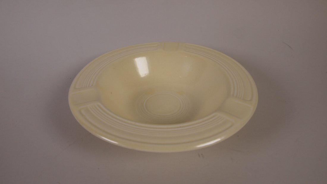 Fiesta ashtray, ivory (1 of 1)