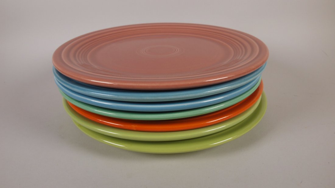 Fiesta 9" plate group, 7, mixed colors (1 of 1)