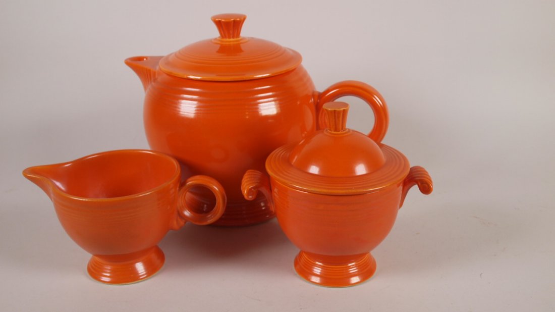 Fiesta large red teapot & matching cream & sugar (1 of 1)