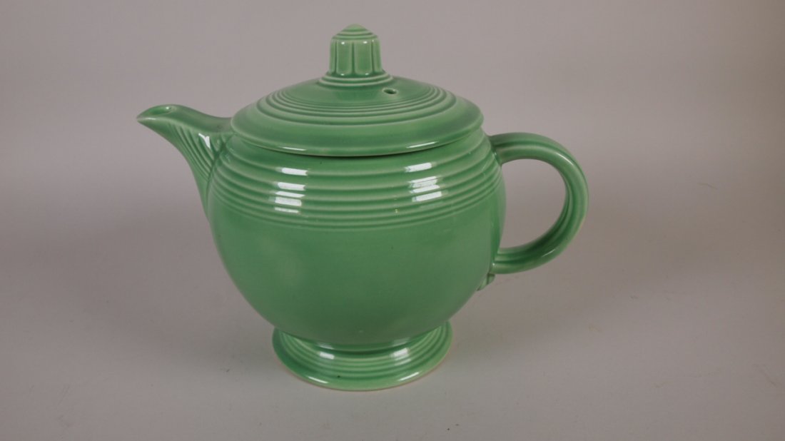 Fiesta medium teapot, green (1 of 1)