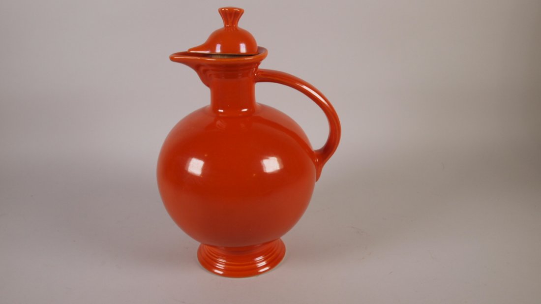 Fiesta water carafe, red (1 of 1)