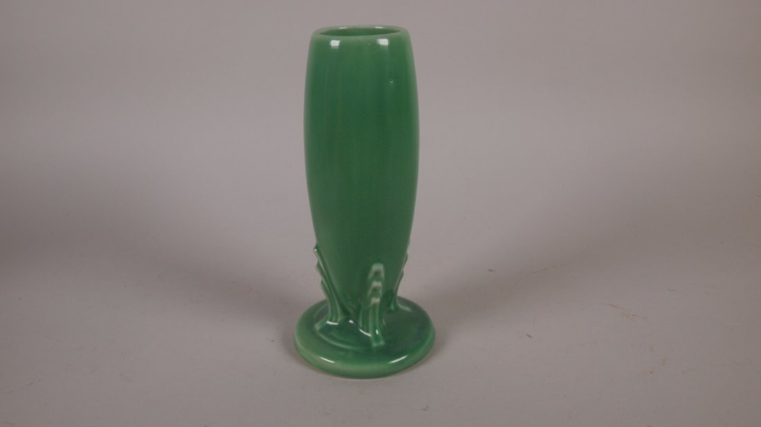 Fiesta bud vase, green (1 of 1)