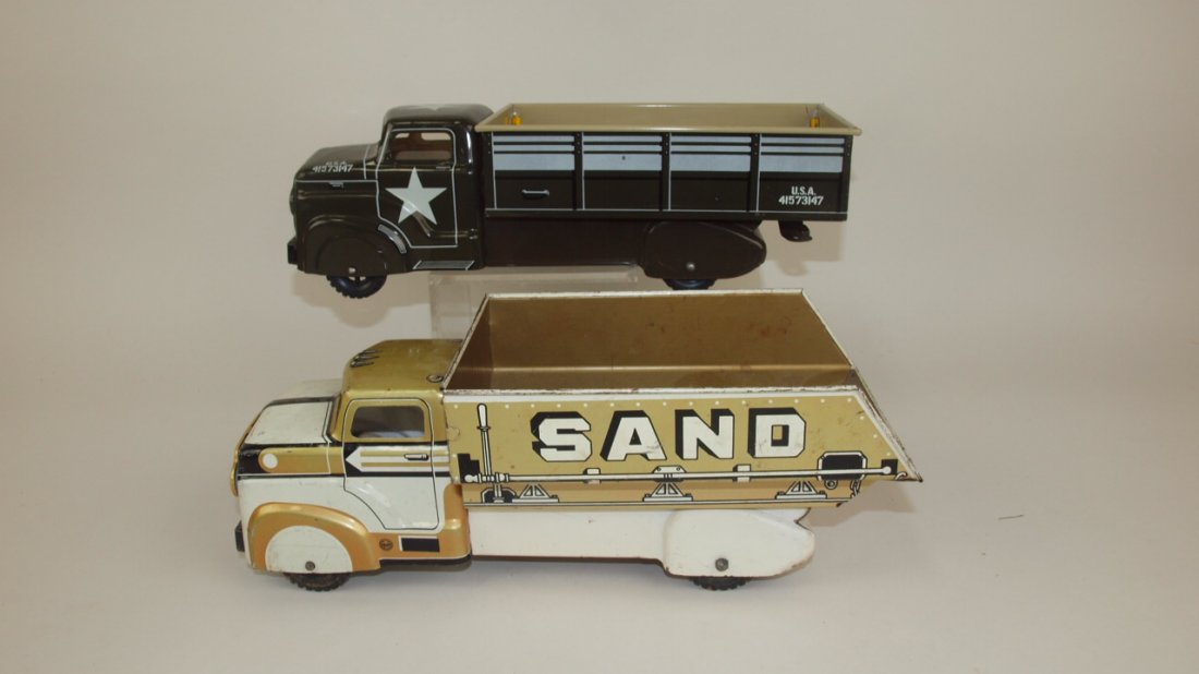 Marx tin litho Army truck and sand & gravel dump truck: Marx tin litho Army truck and sand & gravel dump truck