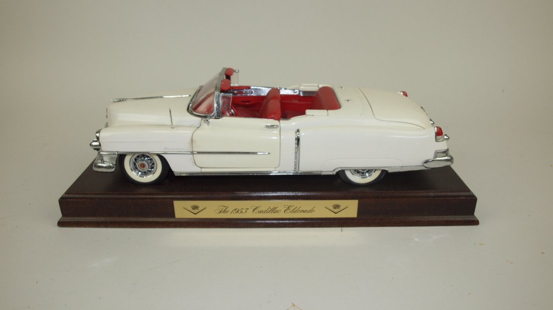 Danbury Mint 1953 Cadillac El Dorado, new in box: Danbury Mint 1953 Cadillac El Dorado, new in box
