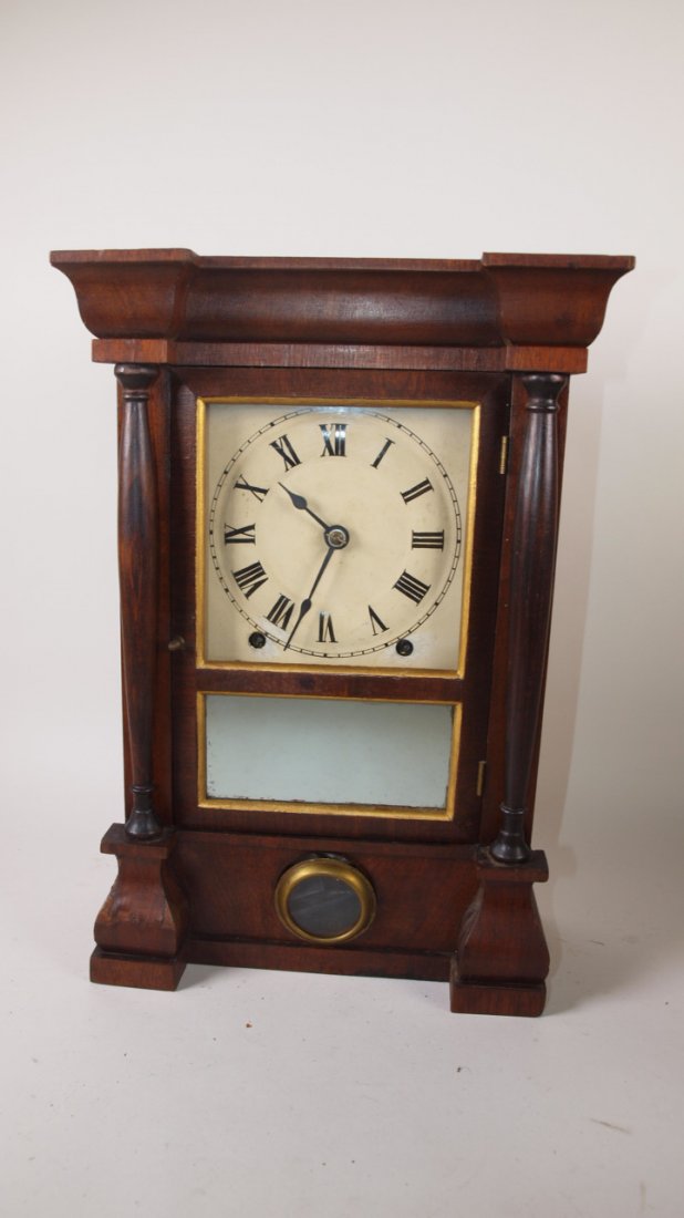 Seth Thomas small shelf clock, 16": Seth Thomas small shelf clock, 16"
