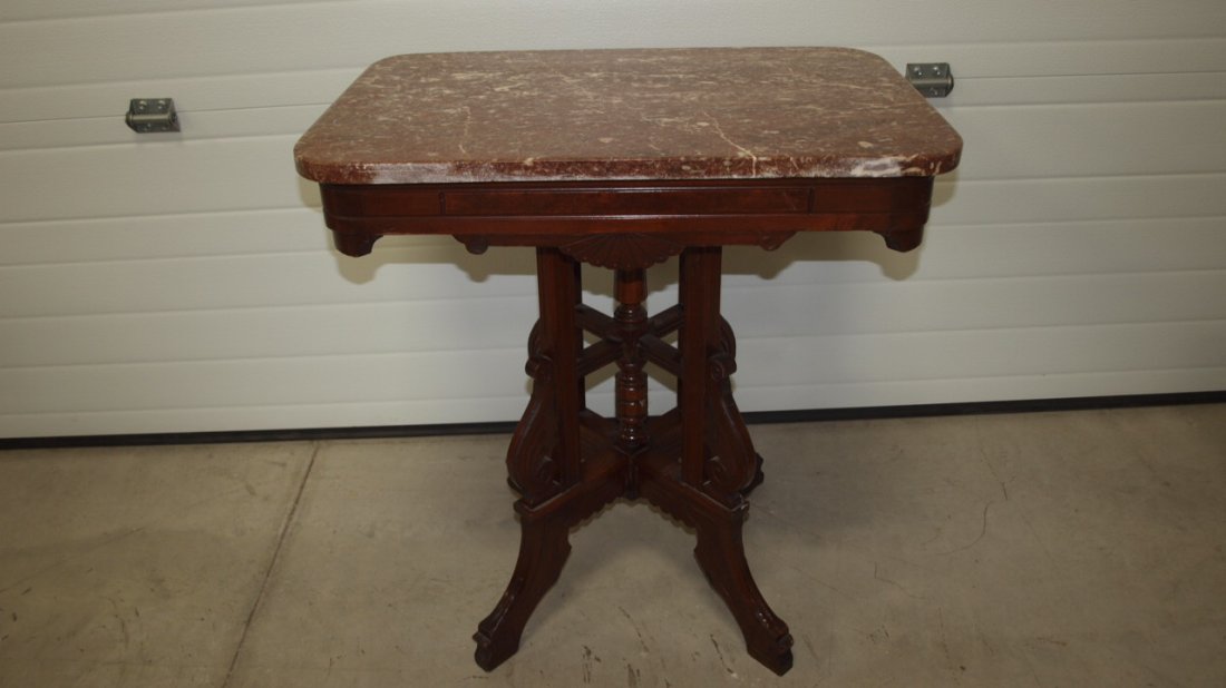 Walnut Victorian parlor table with mulberry marble top,: Walnut Victorian parlor table with mulberry marble top, 27"w, 29"h