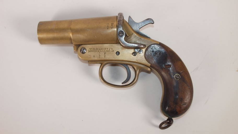 ley & Scott Ltd London brass flare gun, 8" Sep 23, 2015 Strawser