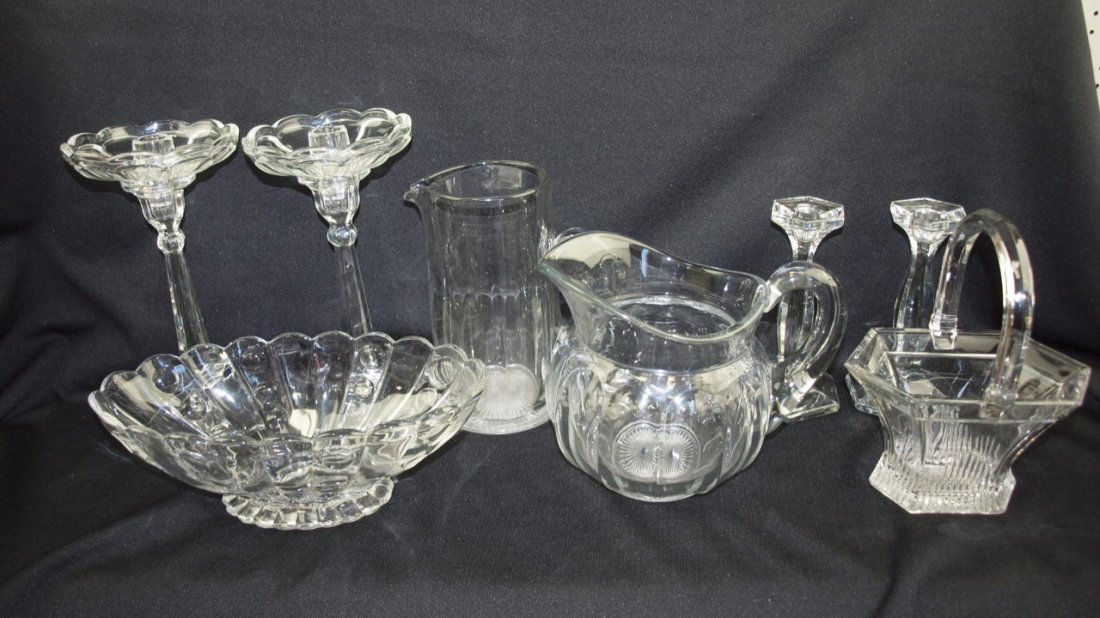 Heisey lot of 8 pcs: Colonial & Puritan pitchers, (1 of 1)