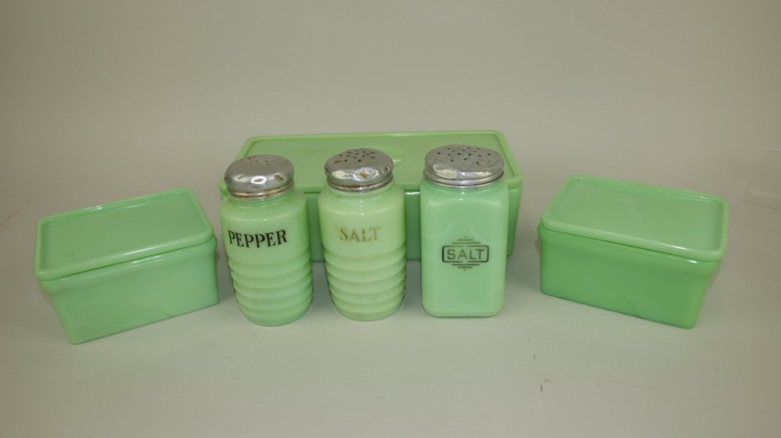 Jadeite lot of 3 refrigerator jars and 3 (1 of 1)