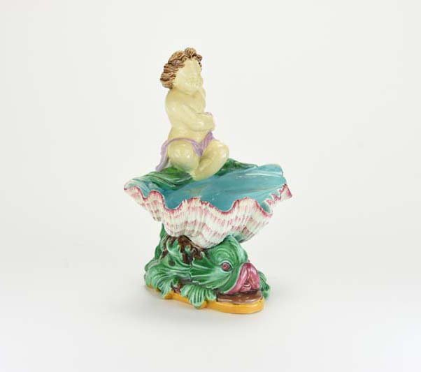A George Jones Majolica ‘Cherub and Shell’ Serving bowl (1 of 2)