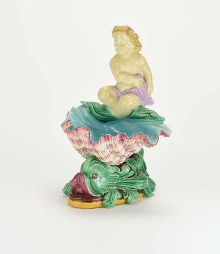 A George Jones Majolica ‘Cherub and Shell’ Serving bowl (1 of 2)