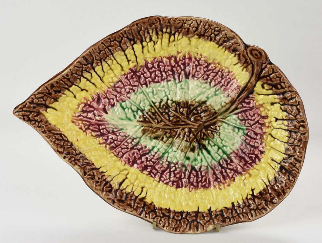 Majolica begonia leaf tray, 12" (1 of 1)