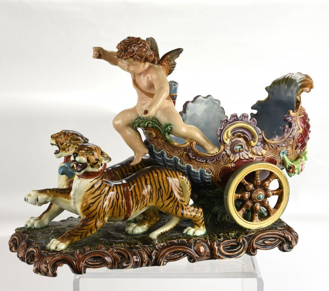 Hugo Lonitz table center in the form of a chariot being (1 of 1)