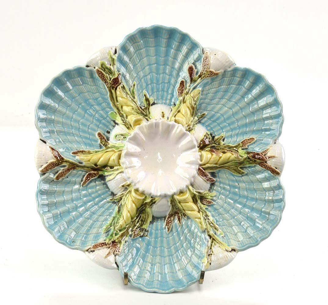 George Jones turquoise majolica 6 well oyster plate, 9": George Jones turquoise majolica 6 well oyster plate, 9"