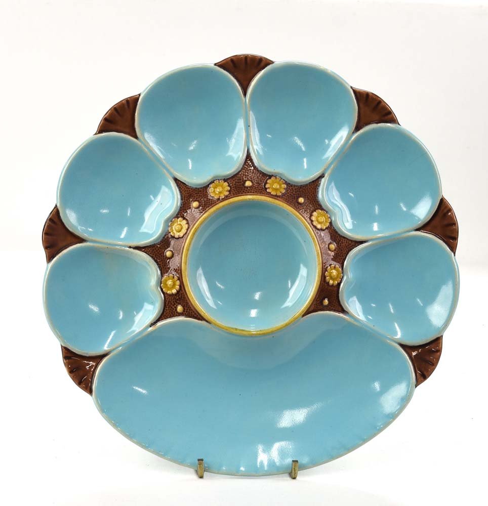 Minton majolica 6 well oyster plate with cracker well,: Minton majolica 6 well oyster plate with cracker well, 9", no. 2245, brown and turquoise