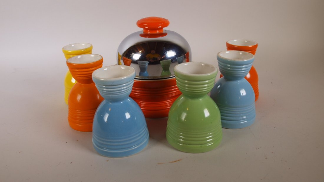 Hankscraft red egg poacher and 6 assorted egg cups (1 of 1)