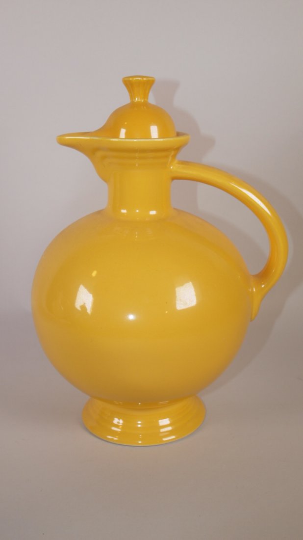 Fiesta water carafe, yellow (1 of 1)