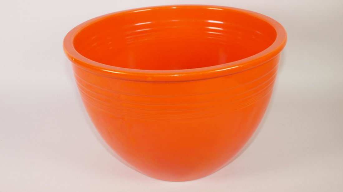 Fiesta #7 mixing bowl, red, inside rings, minor rim (1 of 1)
