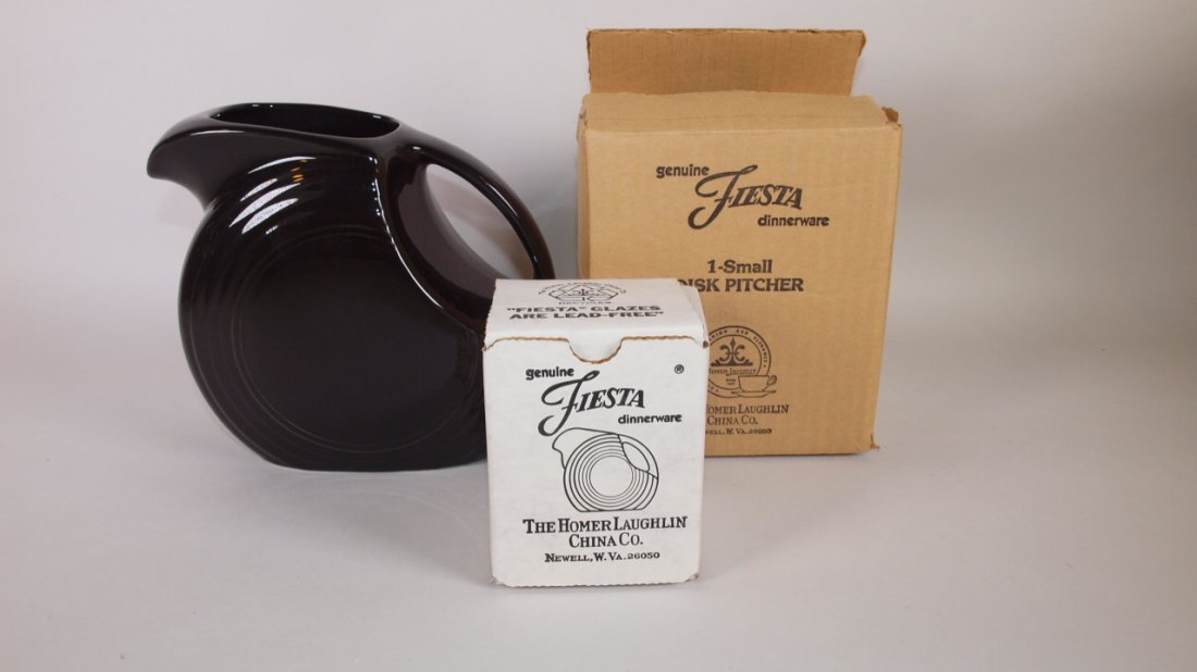 Fiesta Post 86 black disk pitcher group: water, juice, (1 of 1)