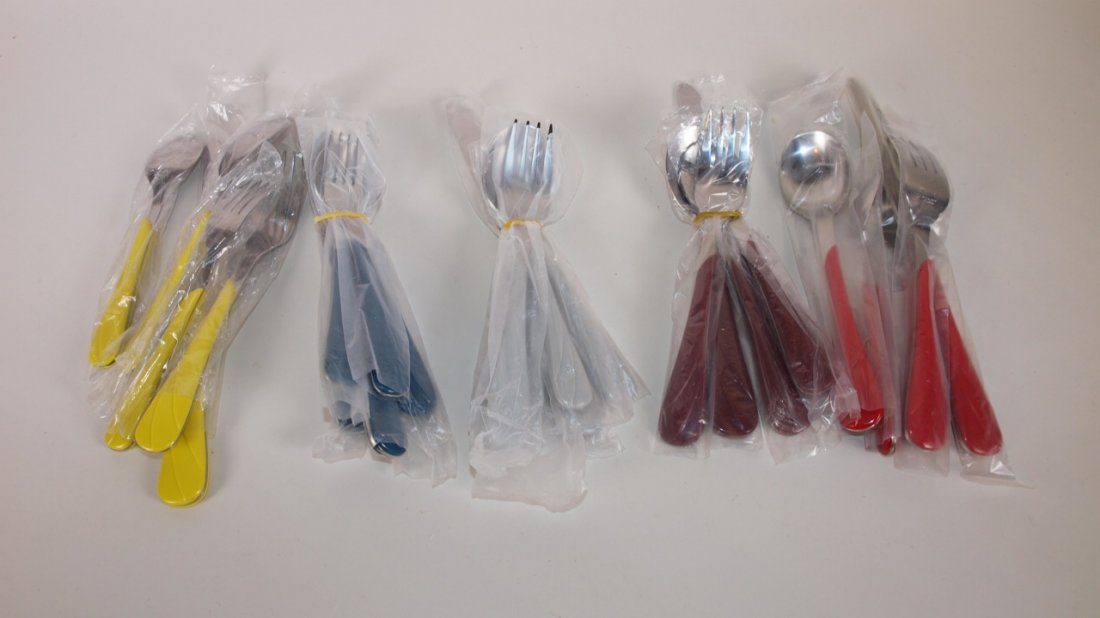Fiesta Post 86 lot of 5 flatware sets (1 of 1)