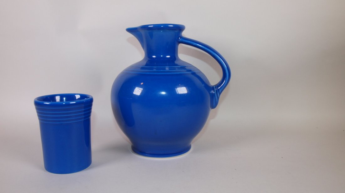 Fiesta Post 86 sapphire carafe & tumbler (1 of 1)
