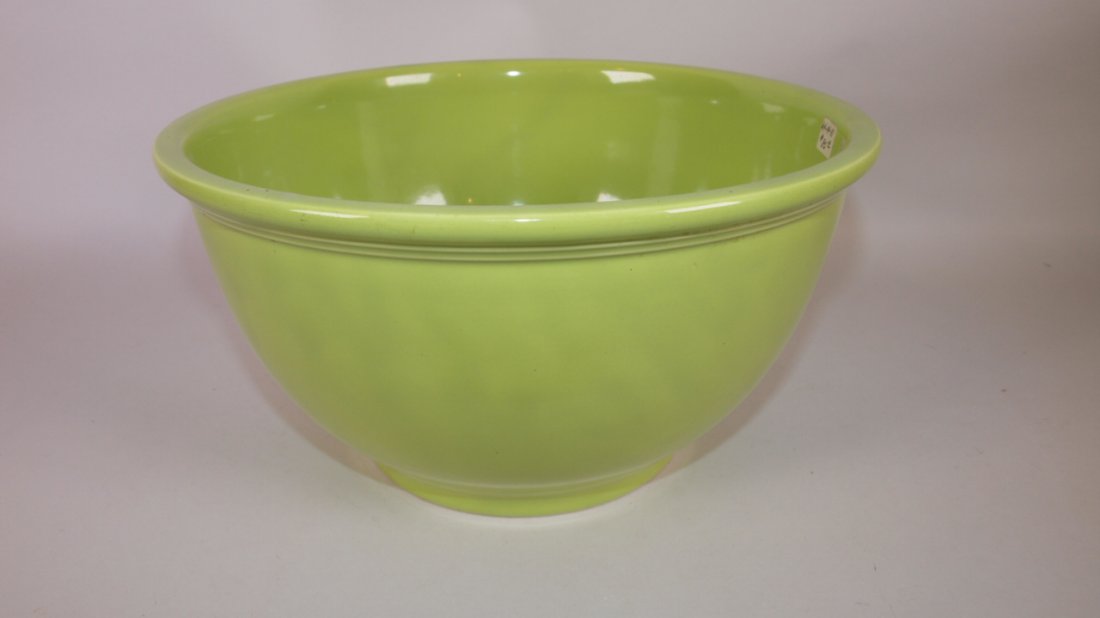 Fiesta Kitchen Kraft chartreuse large mixing bowl (1 of 1)