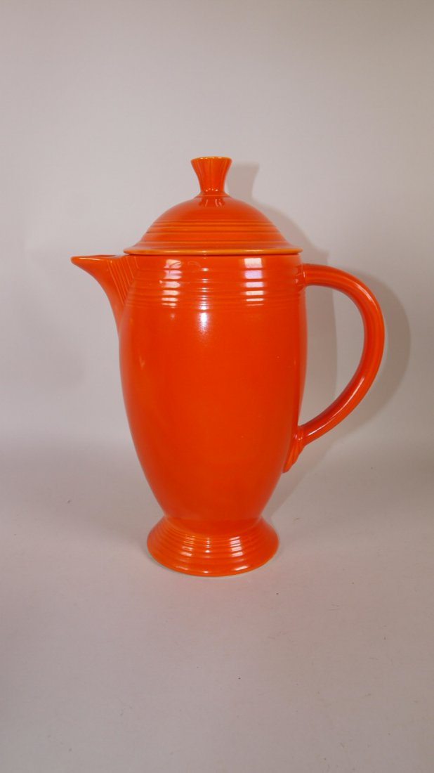 Fiesta coffee pot, red (1 of 1)