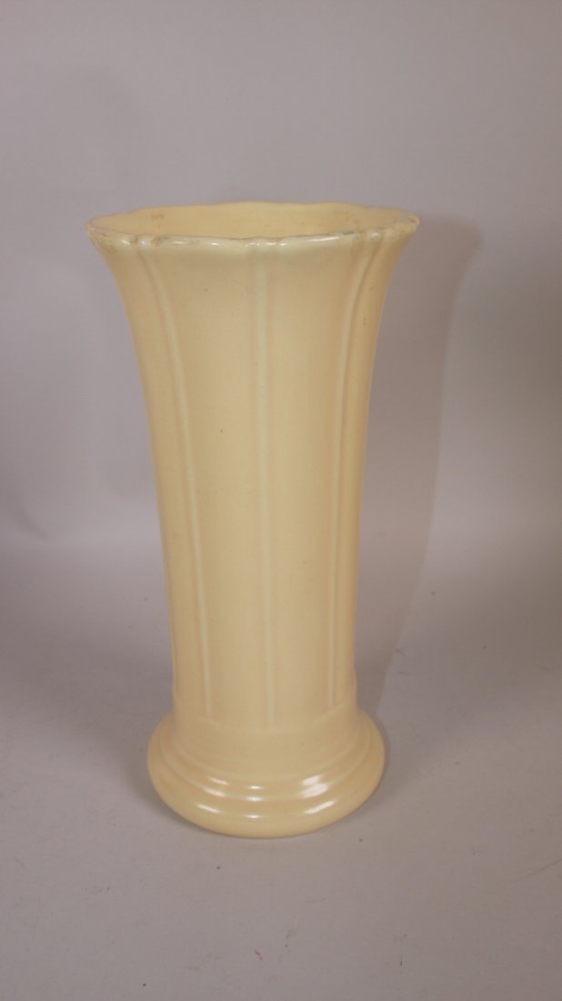 Fiesta 8" flower vase, ivory (1 of 1)