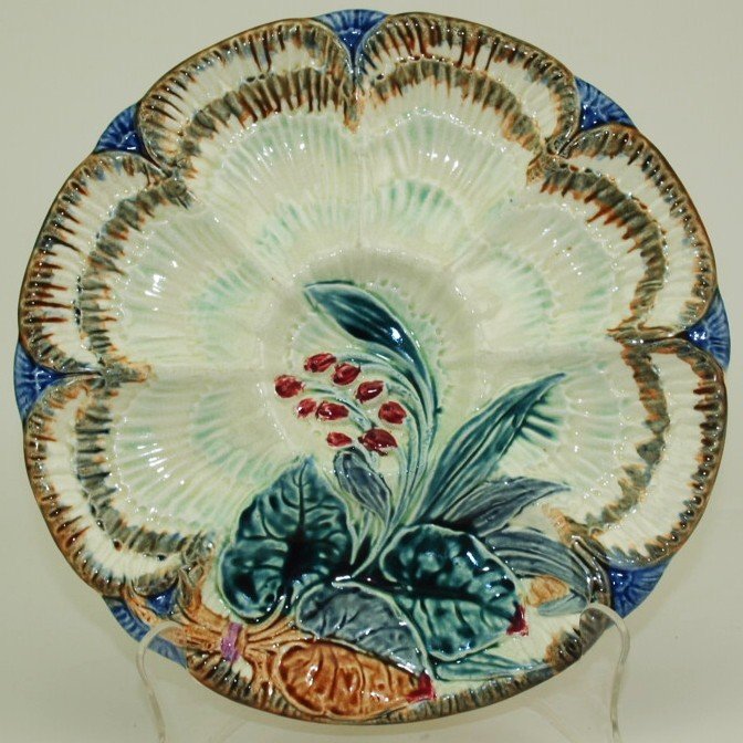 French Majolica 6 well oyster plate with cracker well, (1 of 1)