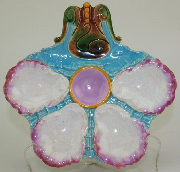George Jones J.W. Botleler 4 well Majolica oyster (1 of 1)