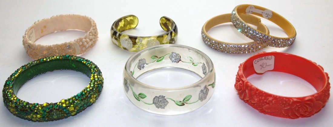 Lot of 6 bangle bracelets (1 of 1)