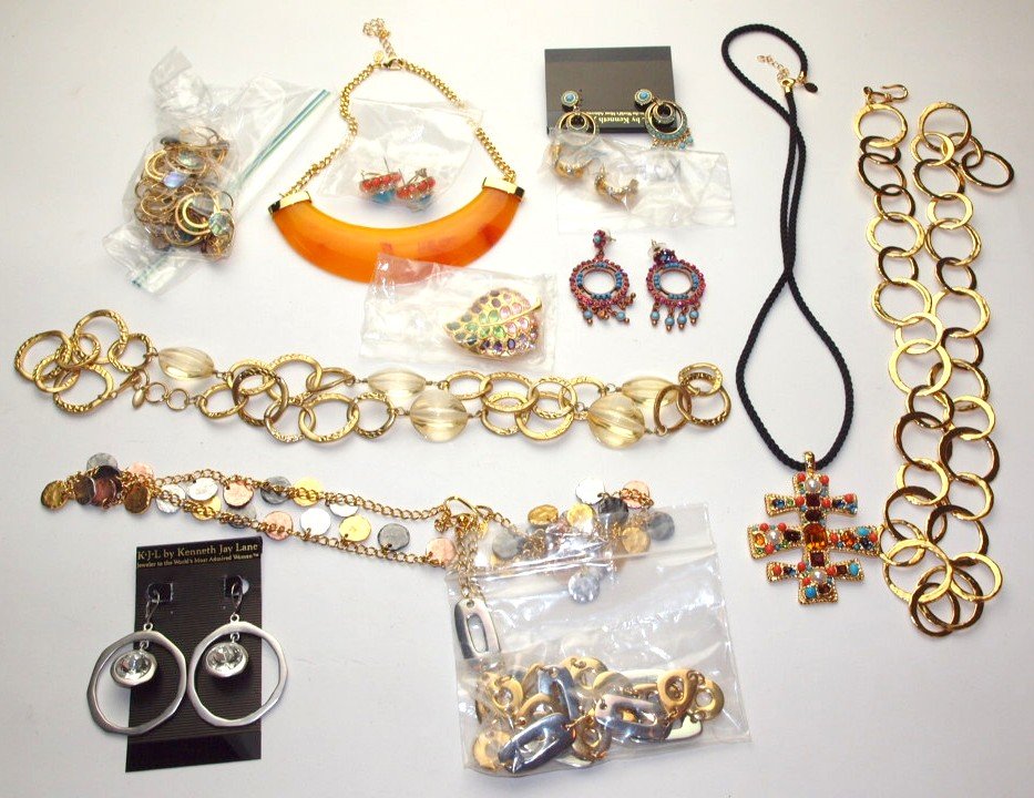 Kenneth J. Lane lot of jewelry: Kenneth J. Lane lot of jewelry