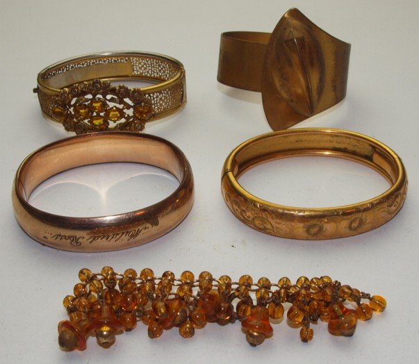 Lot of 5 bracelets (1 of 1)