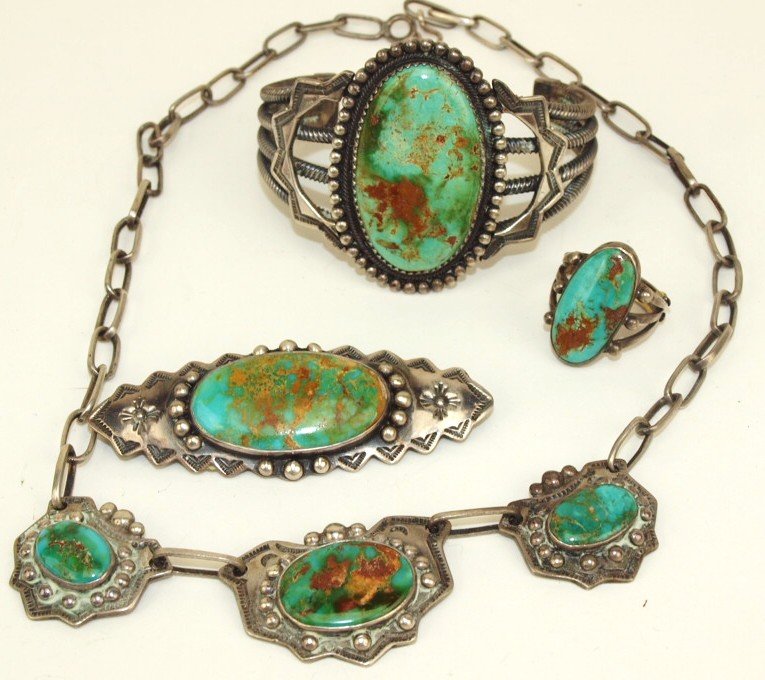 Navajo Indian turquoise jewelry set:  cuff bracelet, (1 of 1)