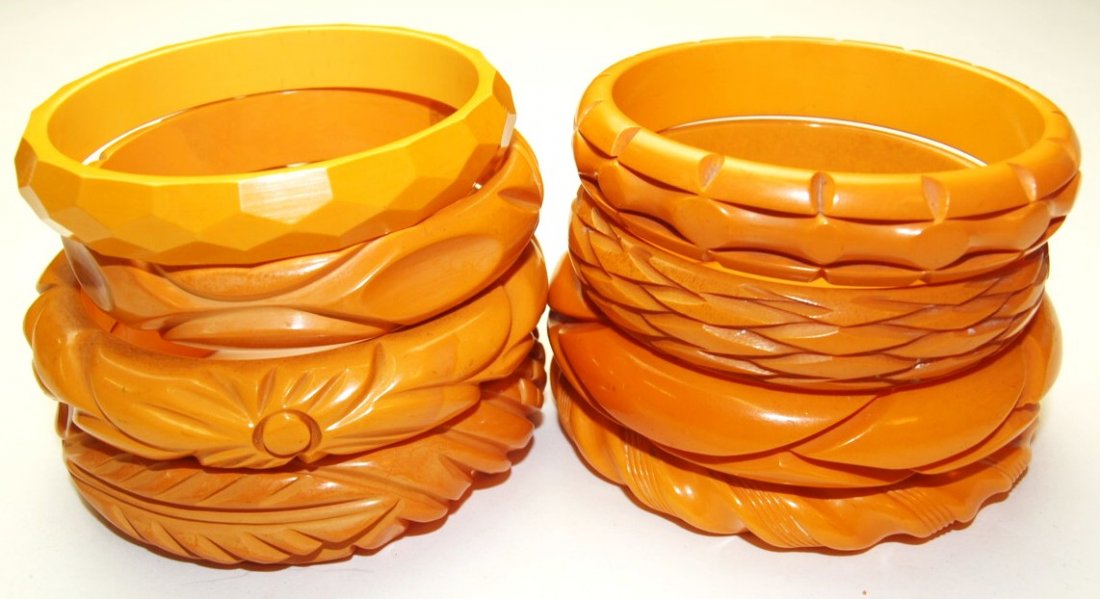 Bakelite lot of 8 yellow carved bangle bracelets (1 of 1)