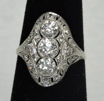 Platinum lady's 3 diamond antique fashion ring (1 of 4)